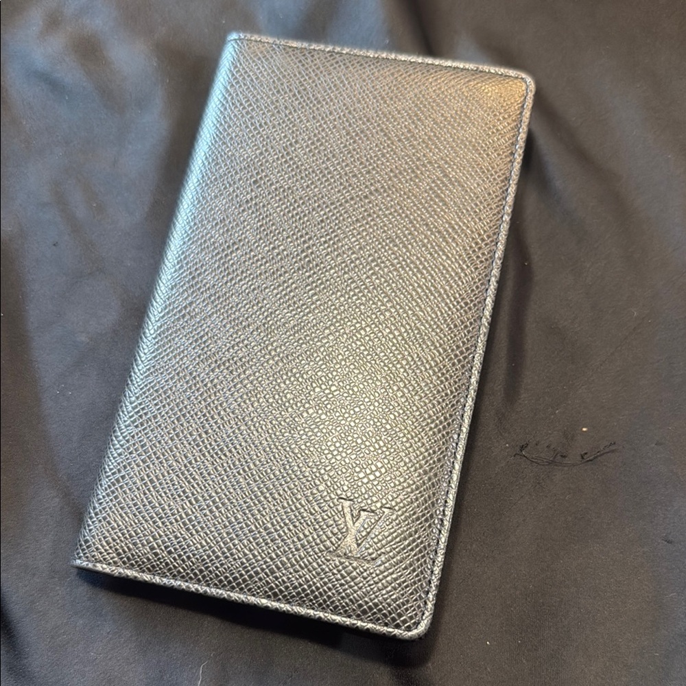 Louis Vuitton Black Leather Wallet Address and Atlas